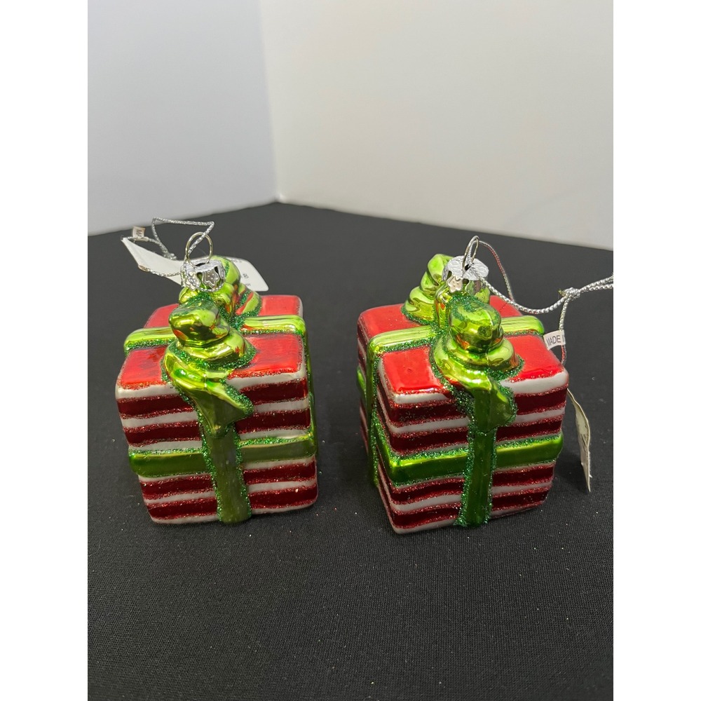 Direct Export Co Glass Gift Box Christmas Ornaments Red Green Striped Set of 2 - Picture 2 of 8